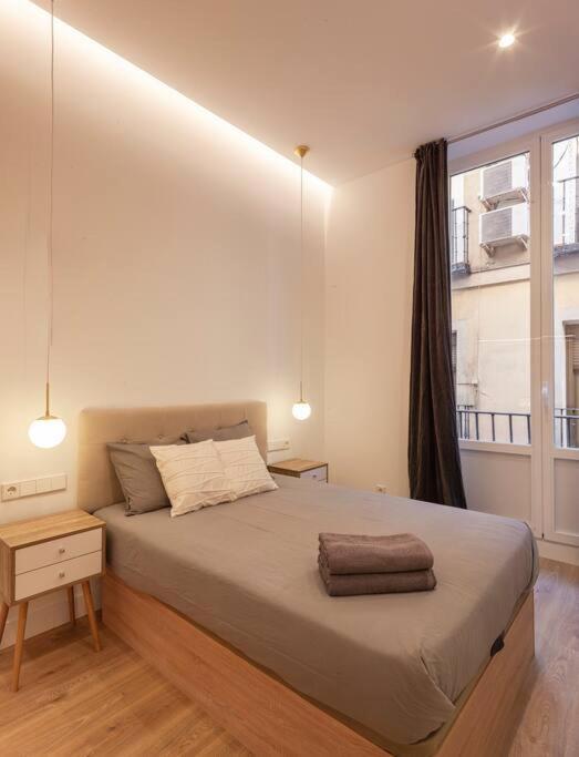 Centro III Calle Carrera De San Jeronimo 3Br 3Bh Madrid Buitenkant foto